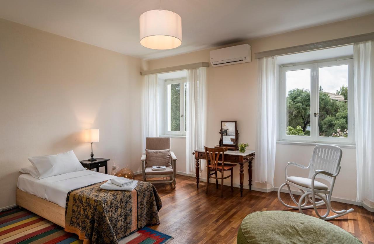 Kefalomandouko Bed & Breakfast *